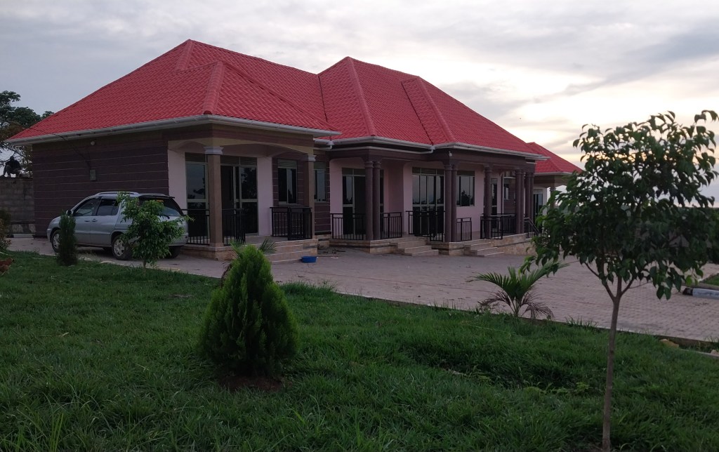 Imagine a journey to Uganda that goes deeper, connecting you not just with breathtaking wildlife but also with the vibrant soul of its people. Welcome to Biiso Home for Travelers and Volunteers, nestled in the heart of Buliisa District, Western Uganda. This isn't just a place to stay; it's an invitation to an immersive cultural adventure, where every moment enriches your life and directly impacts the lives of others.
At Biiso Home, your hosts, led by the visionary Mr. Stuart Bigirwenkya, aren't just innkeepers – they are passionate community builders. Stuart is the founder of the Lake Albert Children Women Advocacy and Development Organisation (LACWADO), a remarkable NGO working tirelessly since 2005 to uplift marginalized communities in the Albertine region. Your stay at Biiso Home isn't just a booking; it's a direct contribution to LACWADO's vital initiatives. Think of it: your comfortable night's sleep could help send a child back to school, build a shelter for orphans and the elderly, or support crucial environmental conservation and cultural preservation efforts. This is responsible tourism at its finest, where your adventure fuels positive change.