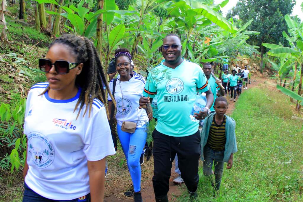 Mukazi Anyaara Conservation Project by Ibanda Trekkers Club in Partnership with National Water and Sewerage Corporation (NWSC)